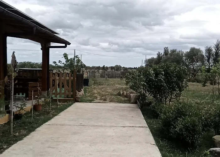 Podere Kiri Dome Experience * Decimomannu