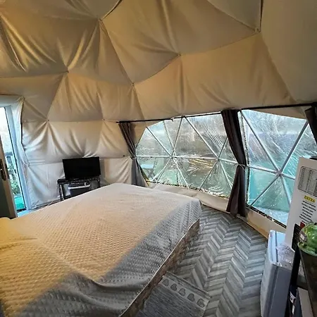 Podere Kiri Dome Experience אוהל מפואר