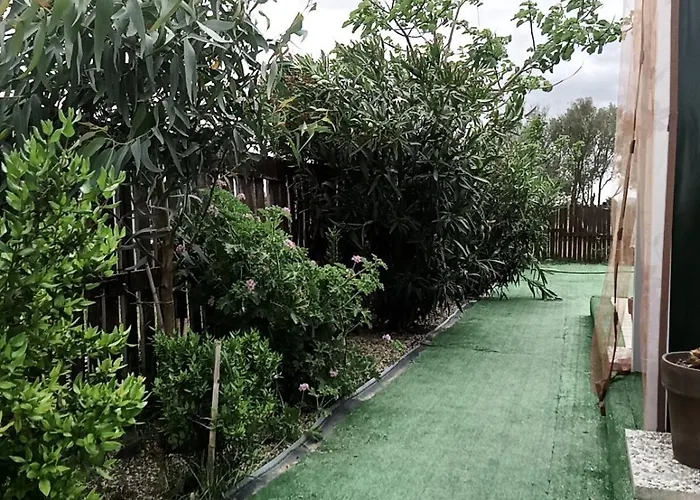 Podere Kiri Dome Experience * Decimomannu