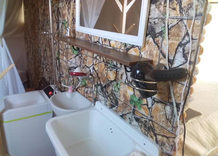 Glamping Podere Kiri Dome Experience Decimomannu